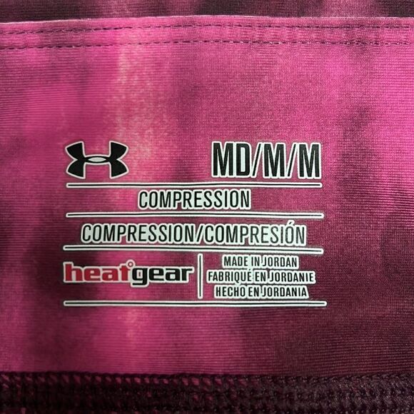 Under Armour Hot Pink/Burgundy Tie Dye Pattern Cropped Compression Leggings- Med - Picture 9 of 10
